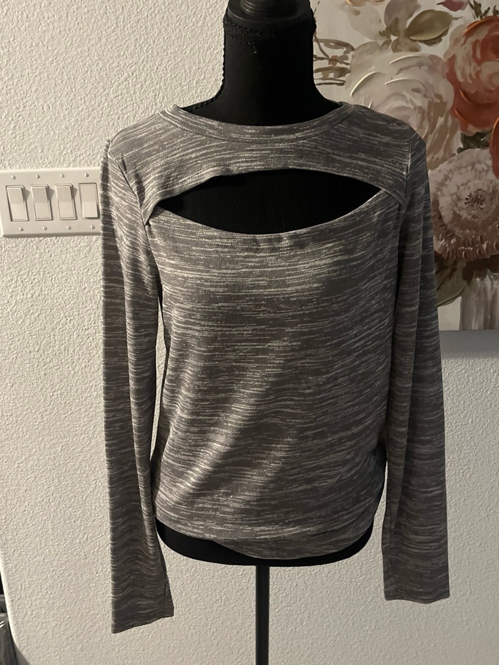 Juicy Couture Gray Marled Long-Sleeve Cutout Top